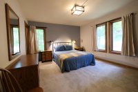 894 East Ash