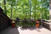 894 East Ash