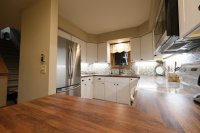 894 East Ash