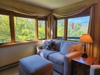 19 High Ridge