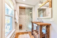 2525 Barnard