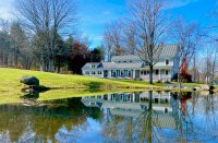 2525 Barnard