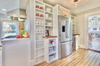 2525 Barnard