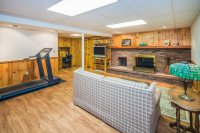 279 Viewmont