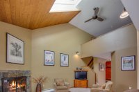 530 East Mountain Trail Creek