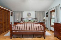 734 Curtis Hollow
