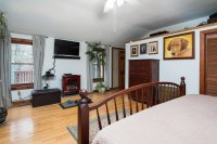 734 Curtis Hollow