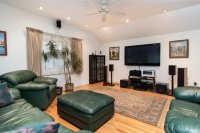 734 Curtis Hollow