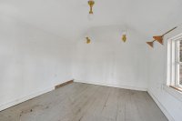871 Church Hill