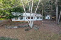 871 Church Hill