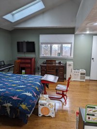 196 W Ridge