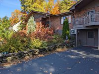 196 W Ridge
