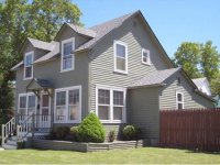 106 Crescent