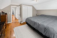 386 East Pittsford