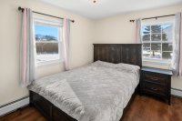 386 East Pittsford