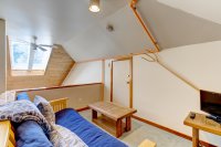 522 East Mountain
