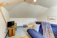 522 East Mountain