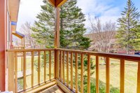 522 East Mountain