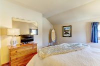 522 East Mountain