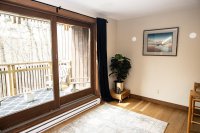 934 East Ash Ledges