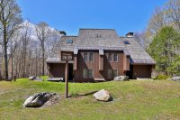 1094 East Ash Hawk Resort