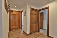1094 East Ash Hawk Resort