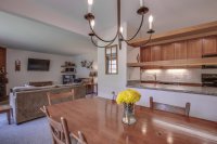 522 East Mountain