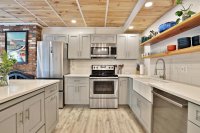 225 Brad Mead Pico Townhomes