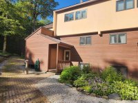 774 East Mountain