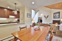 526 East Mountain