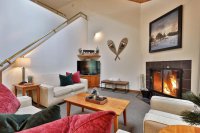 526 East Mountain