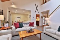 526 East Mountain