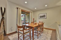 526 East Mountain