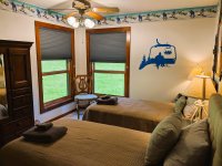 532 East Mountain
