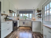 708 E Woodstock