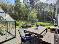 708 E Woodstock