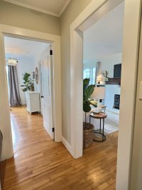 708 E Woodstock
