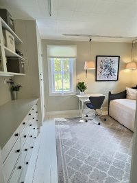 708 E Woodstock
