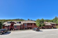 522 E Mountain