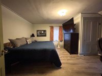 15 E Center