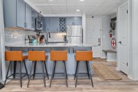 73 Alpine Pico Village