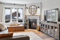 73 Alpine Pico Village