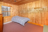 895 Roaring Brook