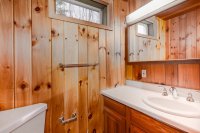 895 Roaring Brook