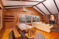 895 Roaring Brook