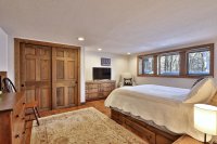 954 East Ash Hawk Resort