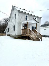 8 Vernon