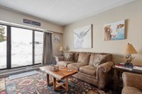 135 E Mountain