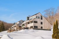 422 Trailside