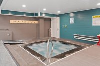 137 E Mountain